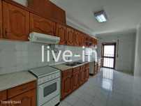 Apartamento T1 com lugar de garagem no centro de Ílhavo