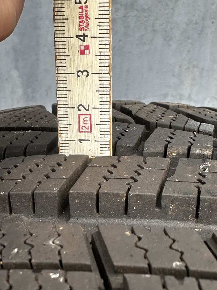 4 x Opony zimowe Hankook 235/55 R17 103V XL FR Winter i*cept evo3 W330