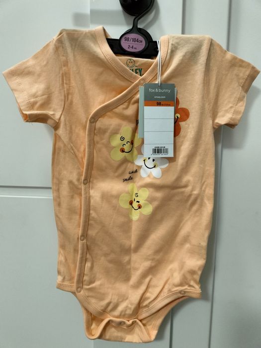 Body SMILEY 98 Sinsay