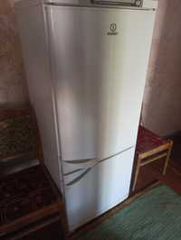 Двокамерний холодильник INDESIT SB 150-2

7 відгуків
Код:  13670

Комб