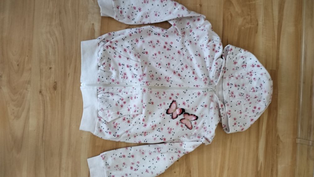 Sprzedam 3 bluzy za 25 zł., rozm. 128