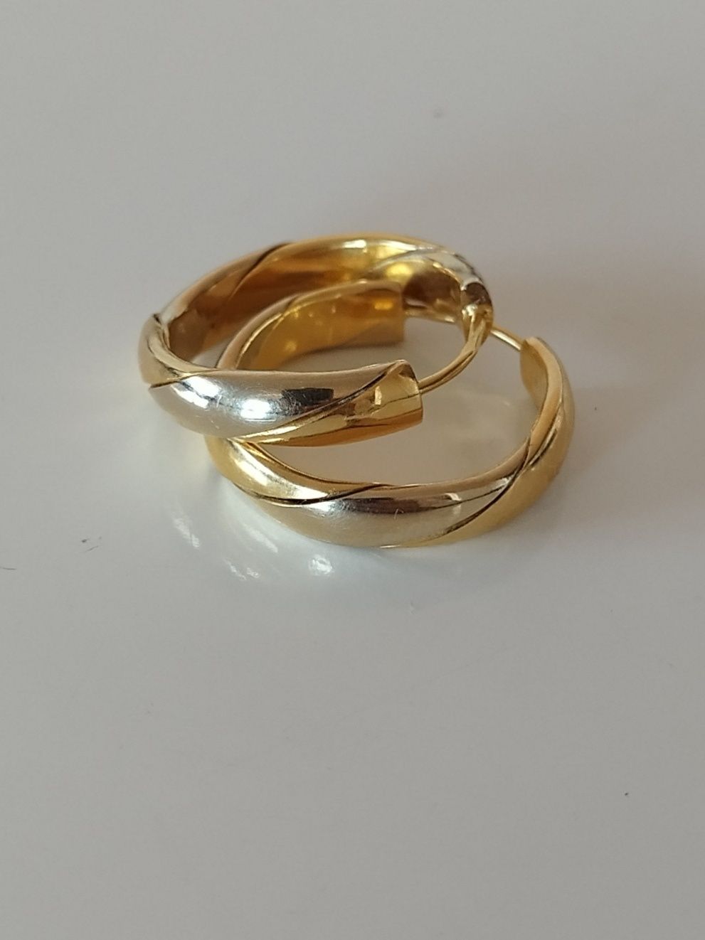 Argolas bicolores em ouro de 19,2kt
