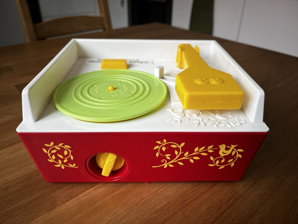 Gramofon Fisher Price z serii Klasyki  10 pieknych melodii