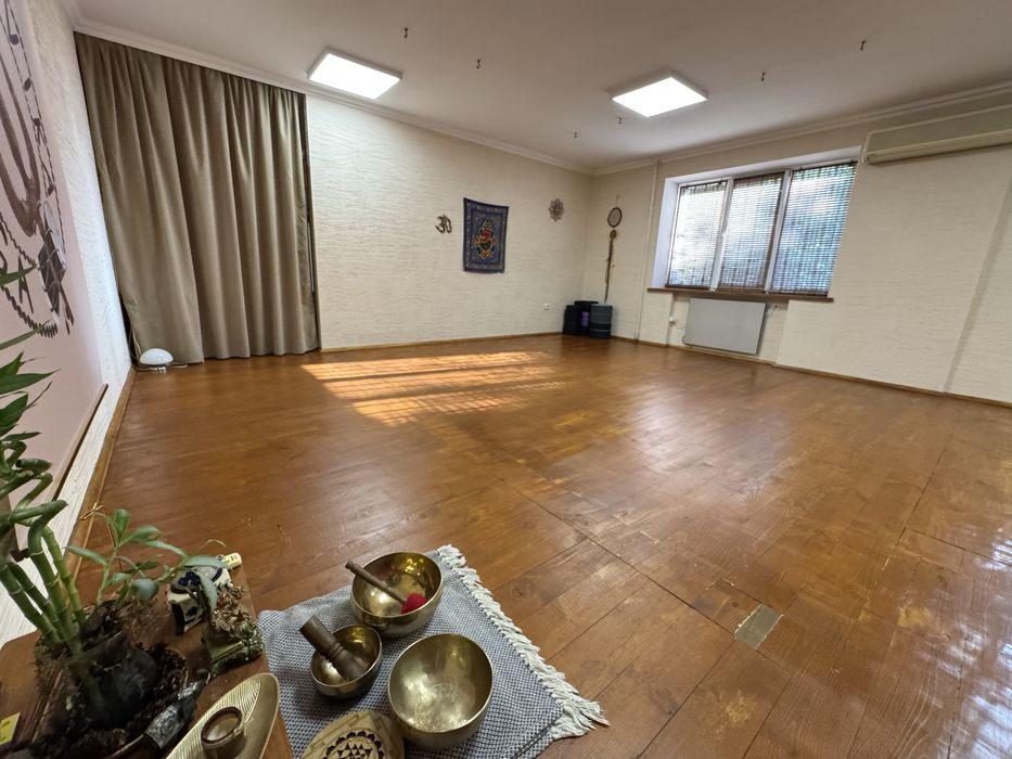 Боярка центр міста продаж комерційного приміщення