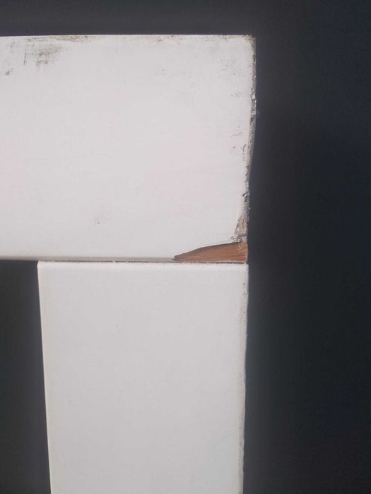 Деревяна вiконна рама стан на фото