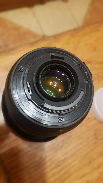 Об'єктив Nikon DX  18-135mm.
