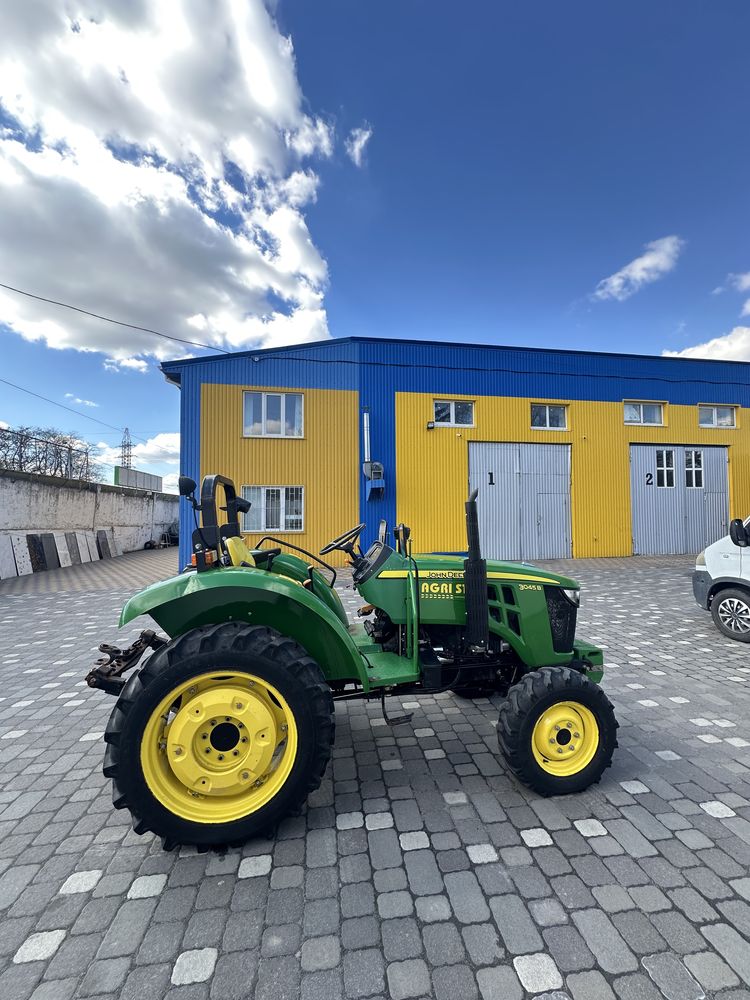 John Deere 3045B 2018p