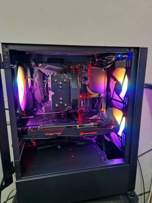 Mega szybki komputer do gier i7 7700k, GTX 1080, 16GB ram