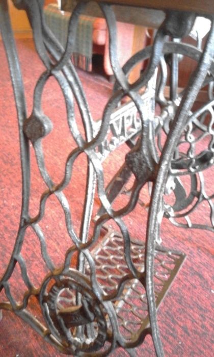 Машинка швейная Курск.