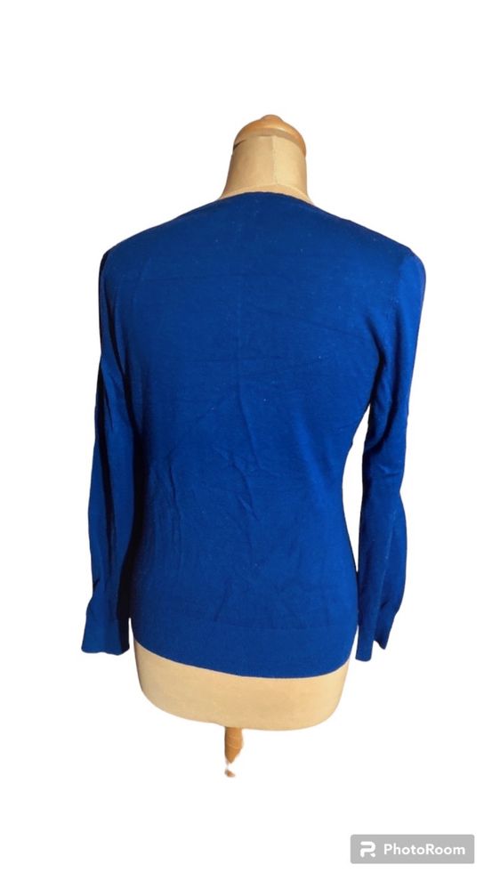 Granatowy zapinany sweter