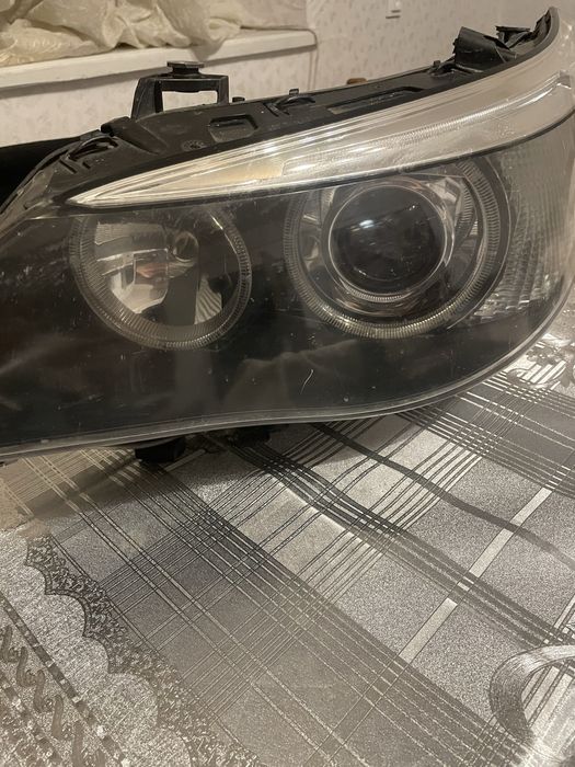 Ліва Фара на BMW E60 Дорест