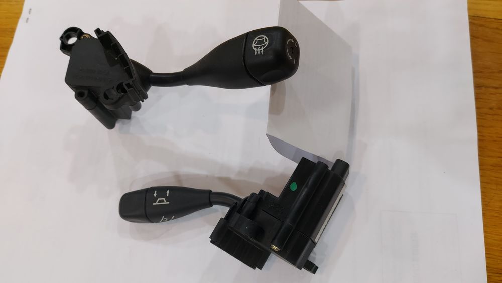 Выключатель подогрева электрорегулирование рул/колонки mercedes w211