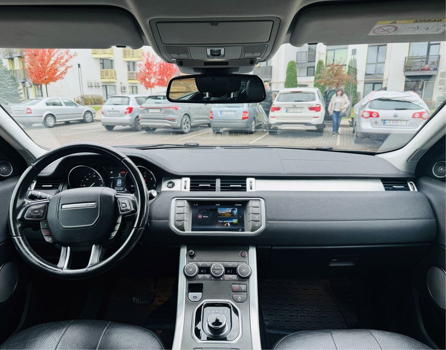 Продам Range Rover Evogue 2018 рік 2.0 D 4x4 в ідеальному стані!