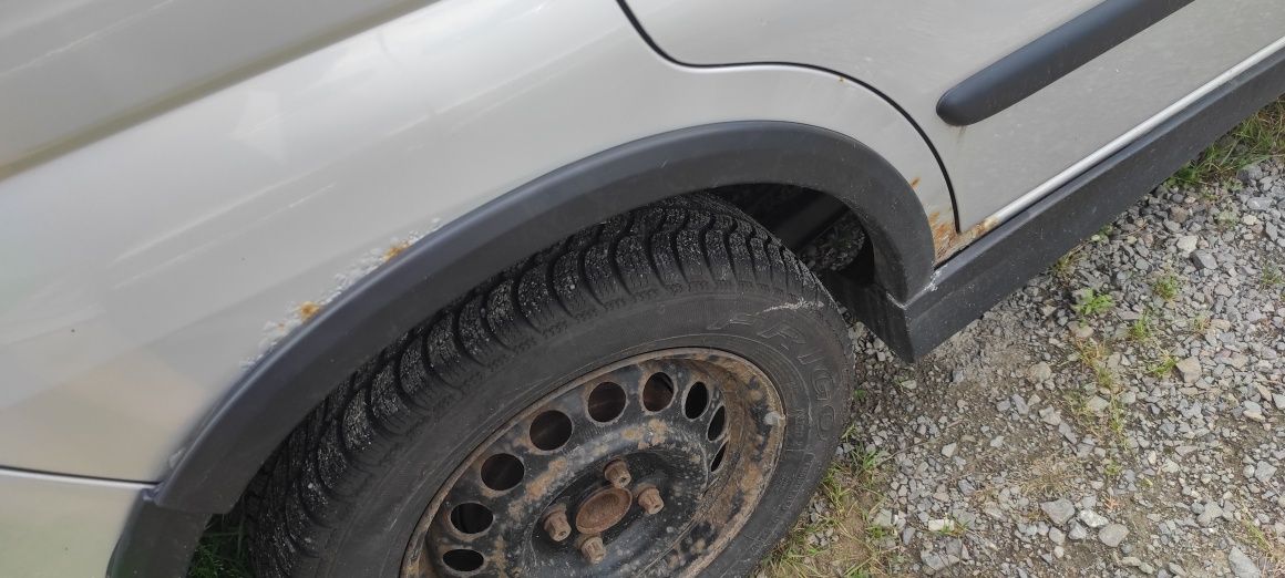 Suzuki Ignis 1.5 B+LPG 4x4 klima 2004