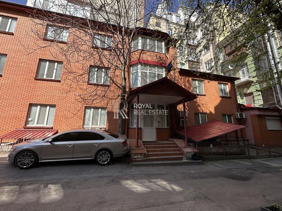 Продаж офісного приміщення Київ 10к 498м2 Голосіївський Центр