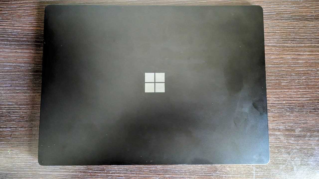 Ноутбук Microsoft Surface Laptop 3-15" - Ryzen 5 - 16/256