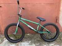 Велосипед трюковий BMX Mongoose