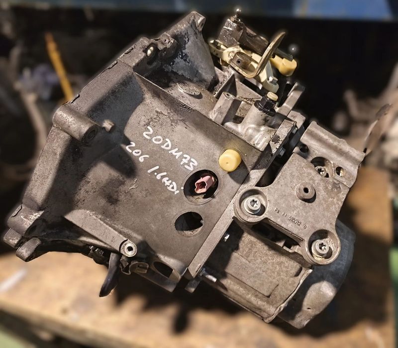 CAIXA DE VELOCIDADES PEUGEOT 206 1.6HDI 20DM72