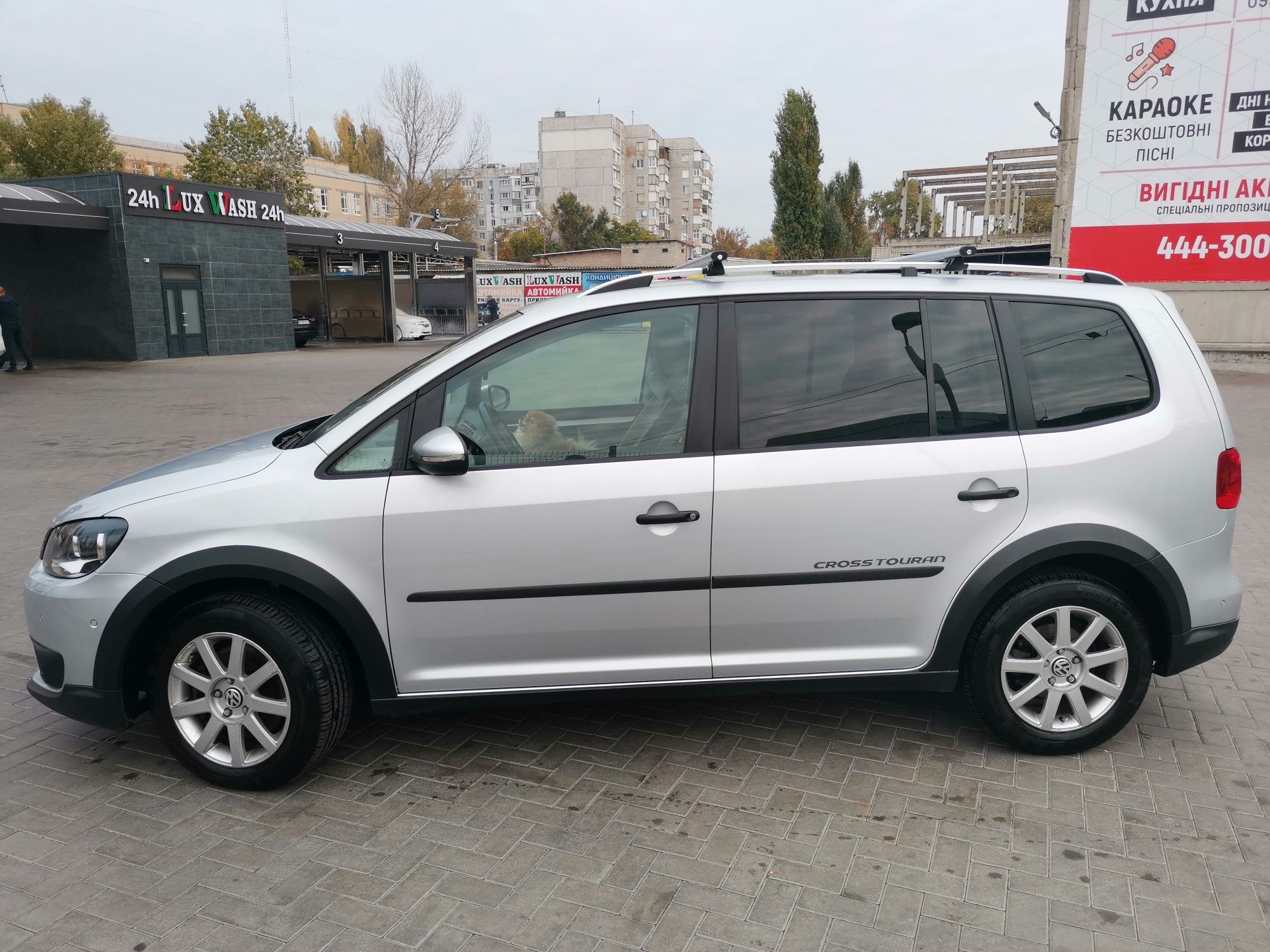 Продам VW Cross Touran 2015 2.0 d