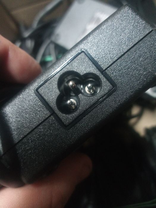 Dell 180W 19,5V 9.23A Оригінал блок живлення зарядне питания