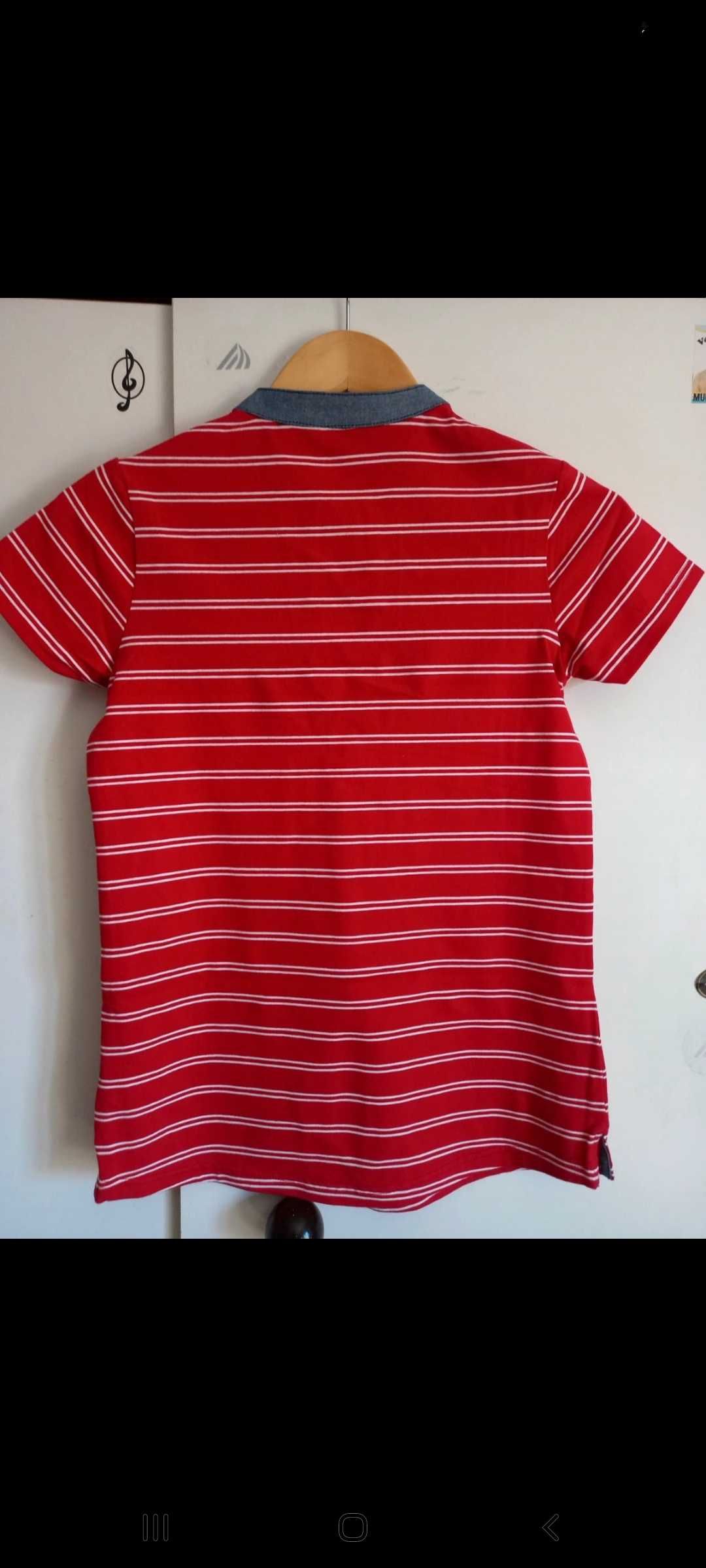 Polo vermelho com riscas brancas - S - Quebramar