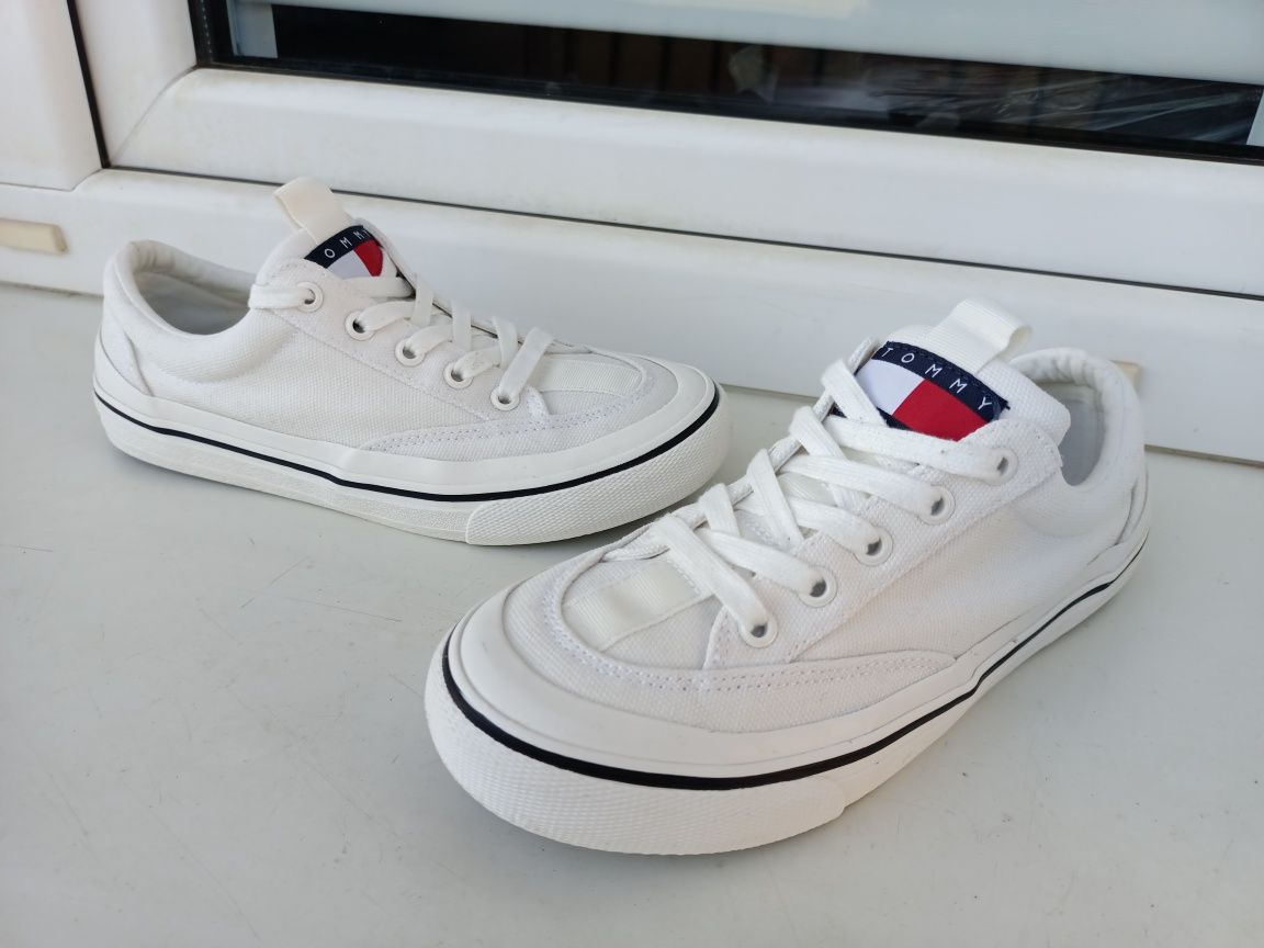 Sneakersy trampki Tommy Hilfiger rozmiar 39