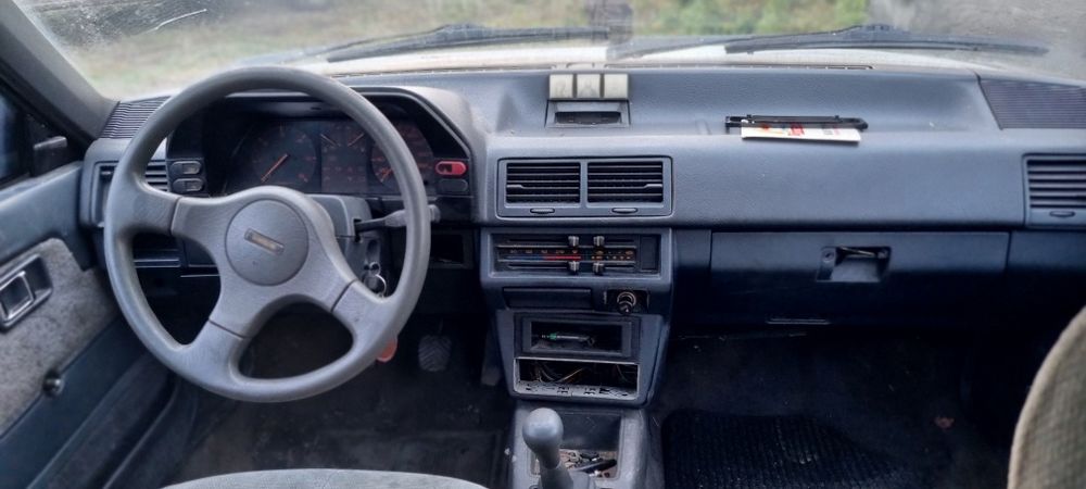 Автомобіль mazda 626 2.0 diesel мазда 626 дизель машина 1987