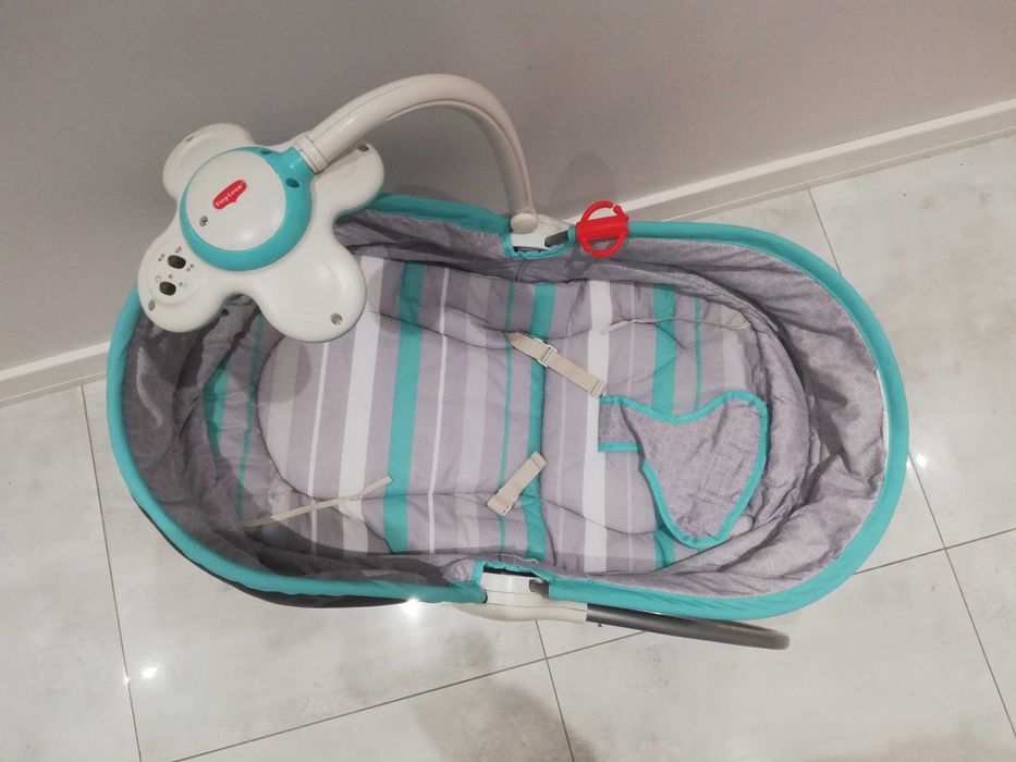 Bujaczek Tiny Love 3w1 kołyska, leżaczek, fotelik z karuzelą.