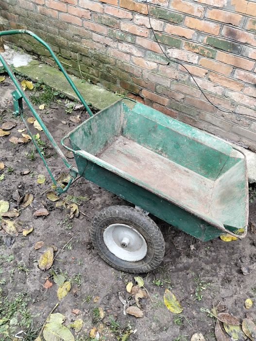 Продам тачку садову в гарному стані