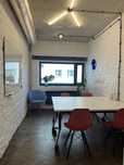 Pokój biurowy / studio w Kotłownia Coworking - LOFT Jeżyce / Ogrody