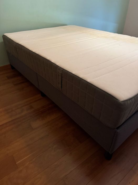 Cama 1,40x2 mais colchao