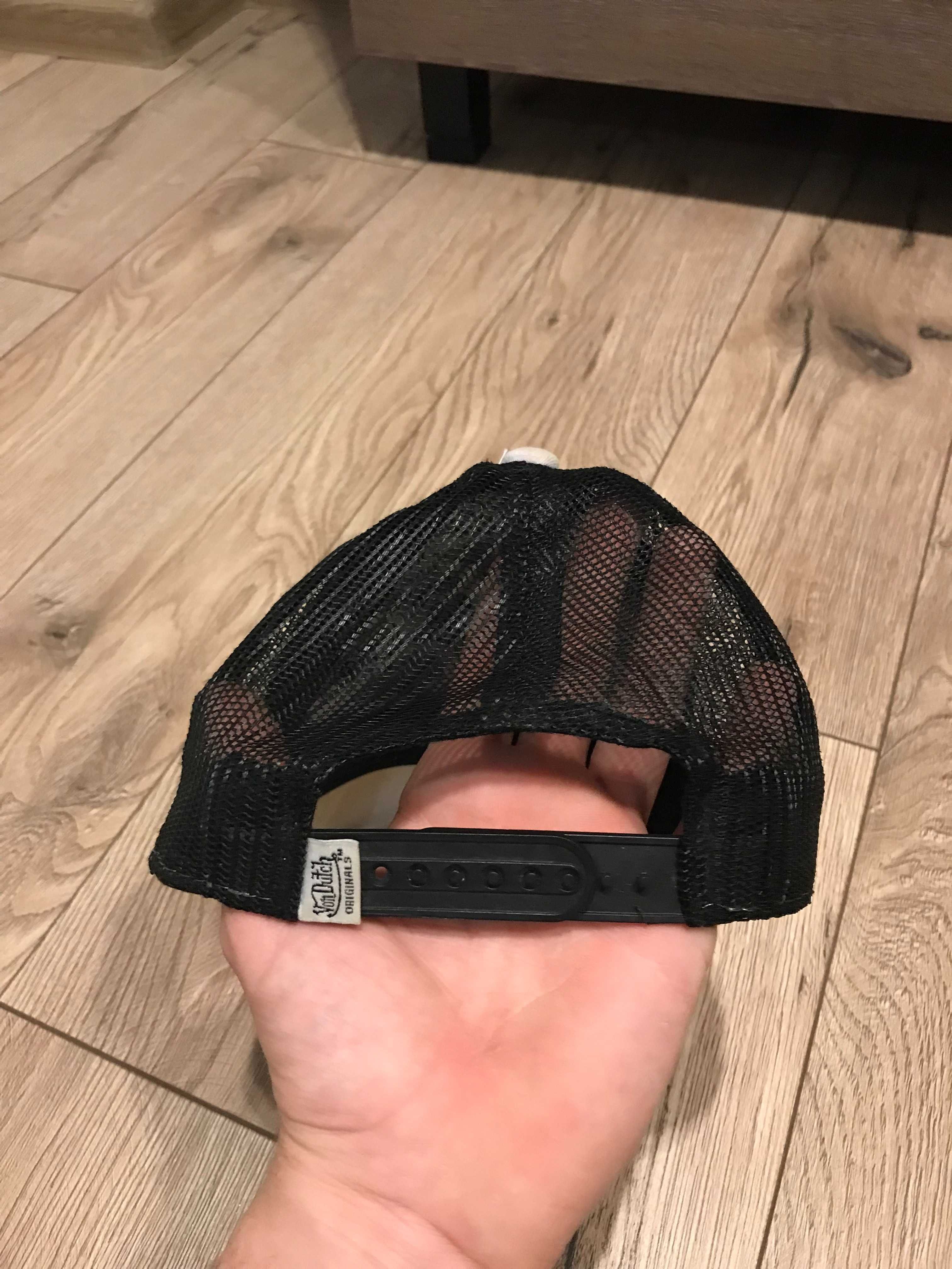 Czapka z daszkiem Von Dutch