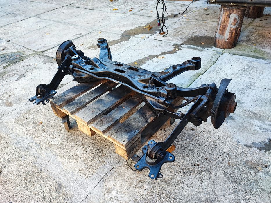 Sanki Wózek Trawers Belka Zawieszenia Tył Opel Vectra C Signum