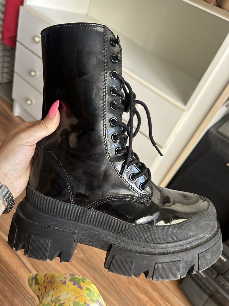 Botas de plataforma Bershka