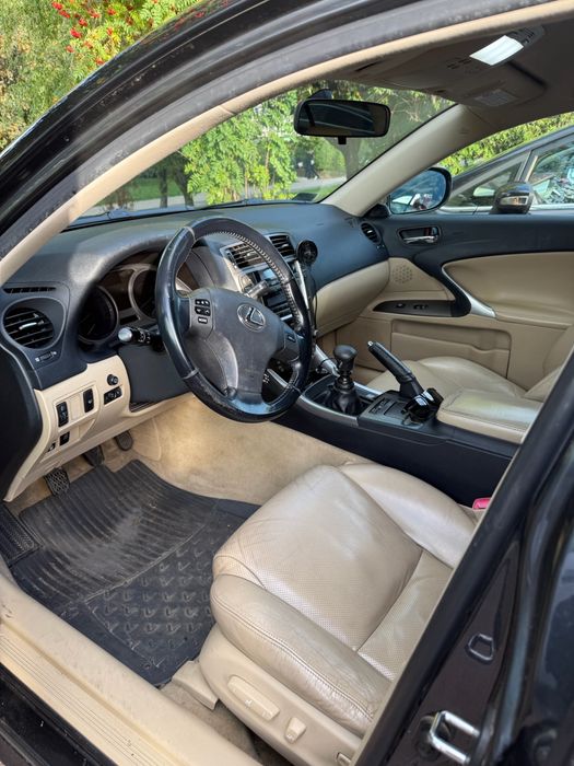 Sprzedam Lexus IS220 zadbany