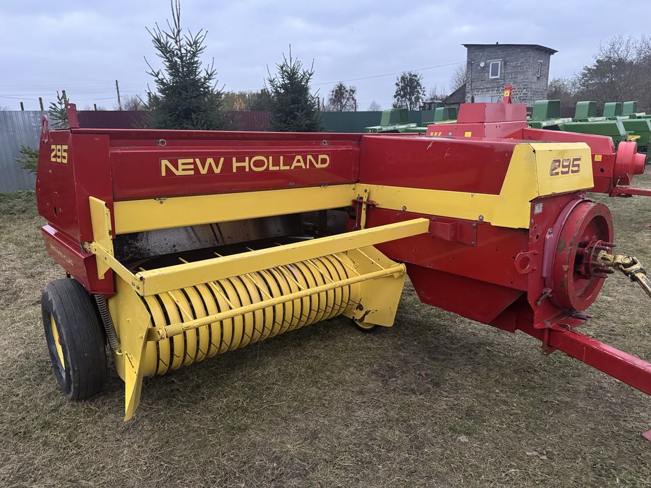 Прес підбирач Пресс-подборщик тюкопрес NEW HOLLAND 295 (як 920-930)