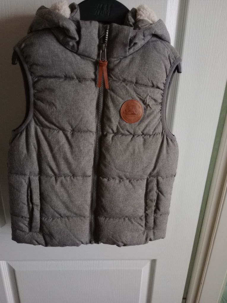 Kamizelka bezrękawnik h&m 122/128 szary