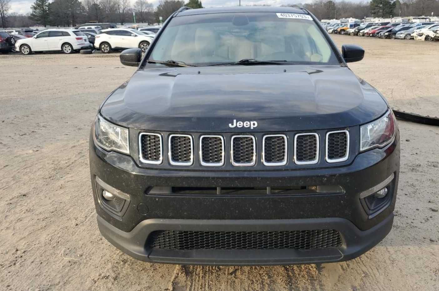 Джип Компас Разборка Jeep Compass 2018-2022 Бампер Лімітед з решіткою