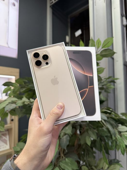 iPhone 16 Pro Max 256GB Desert Titanium