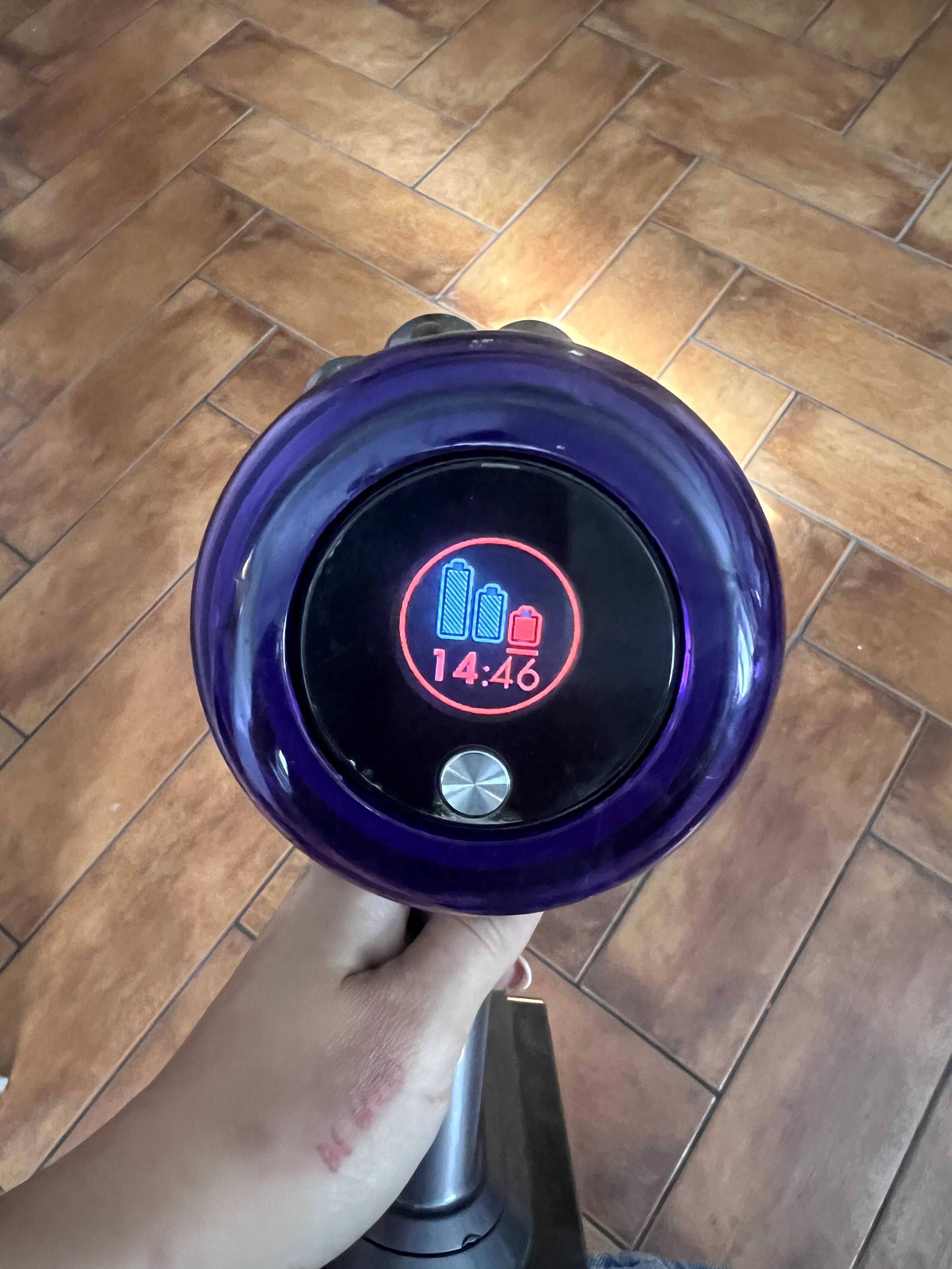 Odkurzacz Dyson SV17 plus akcesoria