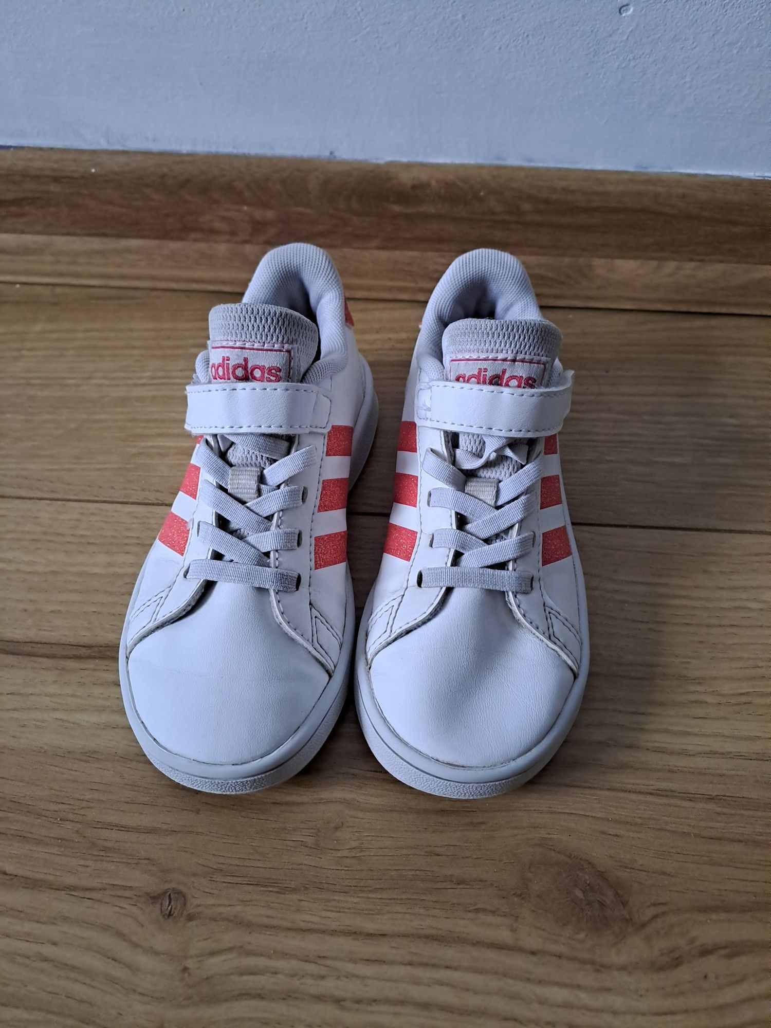 Buty dziecięce adidas rozmiar 28