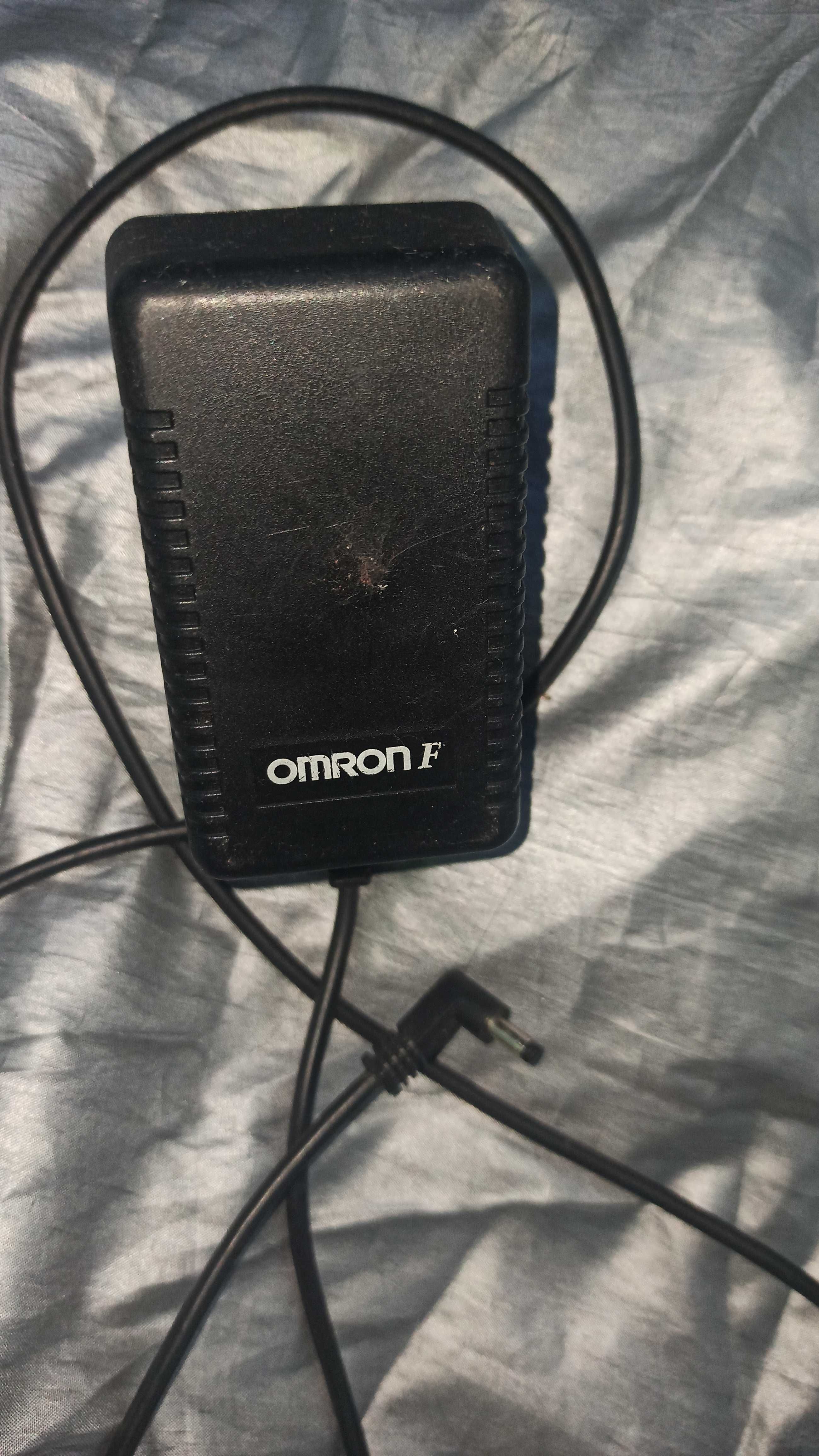 Блок питания для тонометра Omron F 6v 0.6A