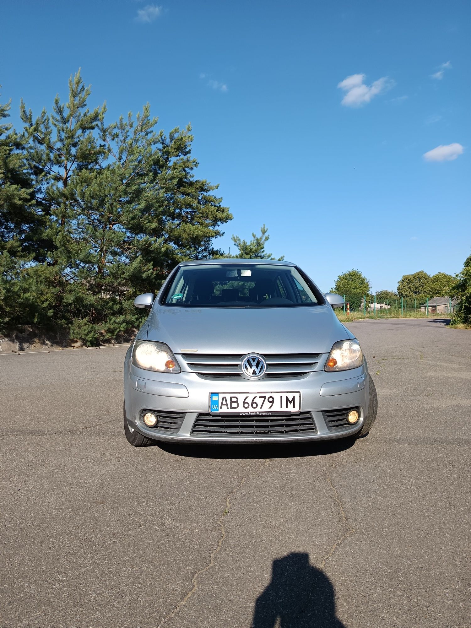 Продам GOLF PLUS 1.4MPI.