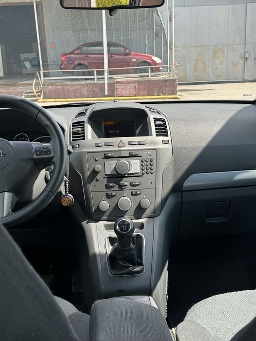 Opel zafira 2006