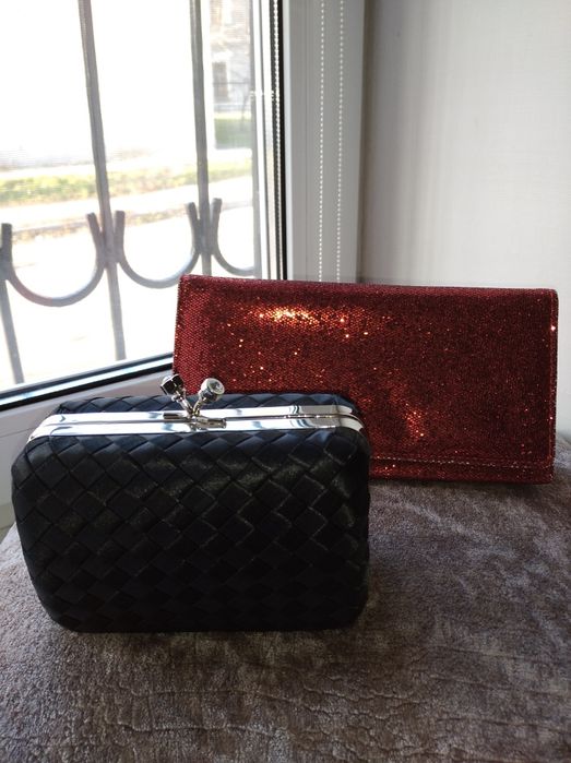 Продам клатчи и сумки,120грн,одна.