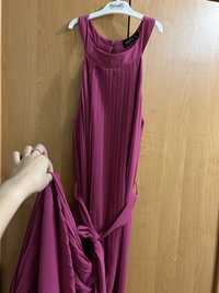 Ярко-розовое шифоновое платье в пол под пояс