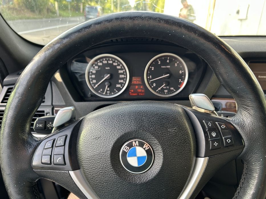 Продам BMW X6 е71