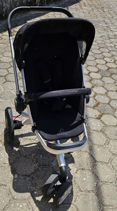 Carrinho de Bebé Quinny
