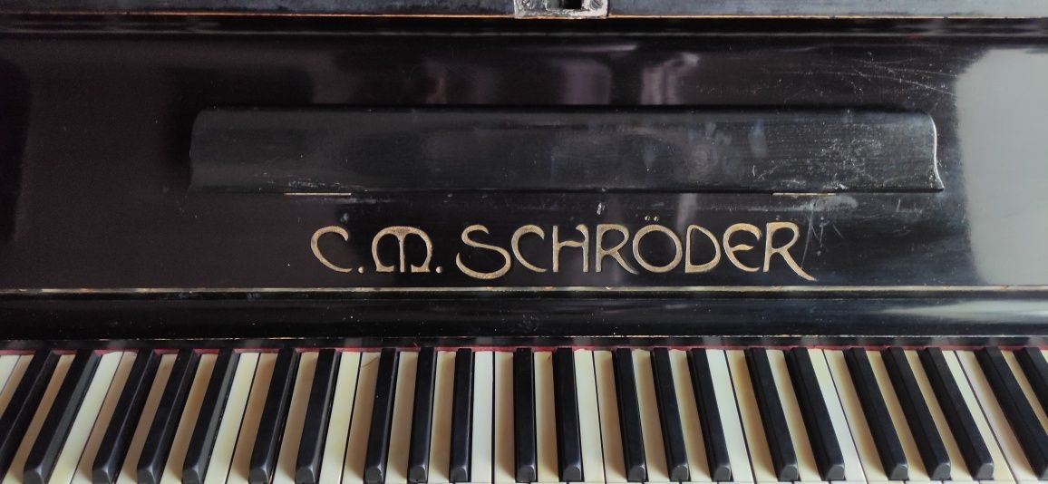 Продам антикварное пианино Schröder