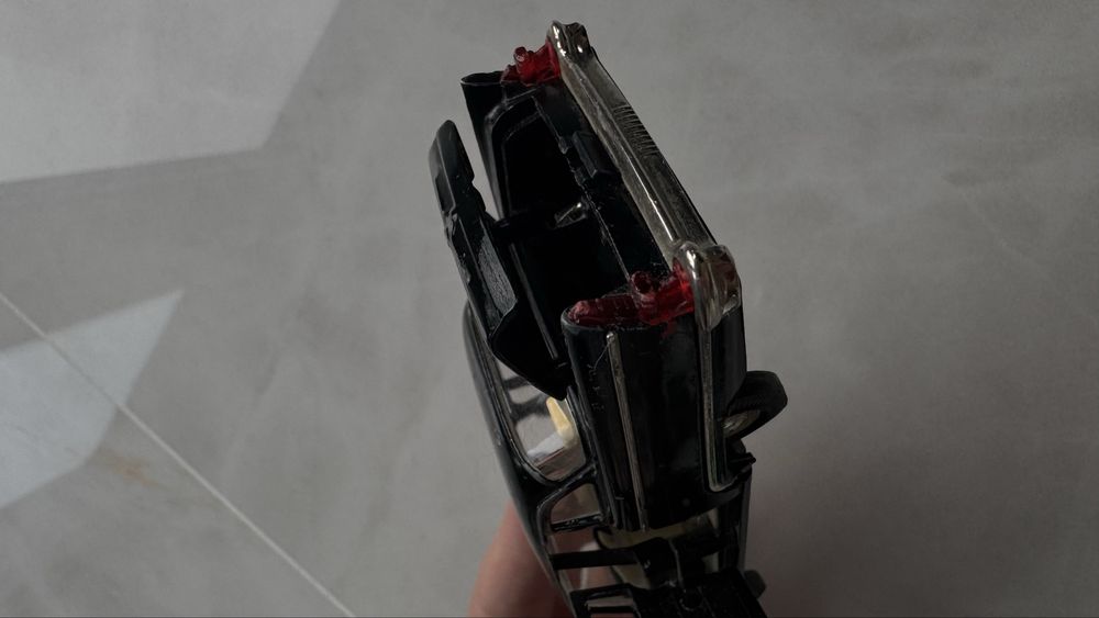 GAZ 13 CZAJKA model 1:43